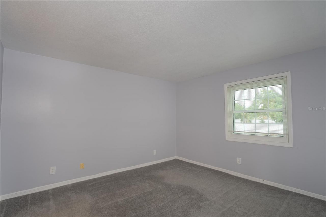 123 Seahorse Drive Se, Unit D, Saint Petersburg, FL 33705 Photo
