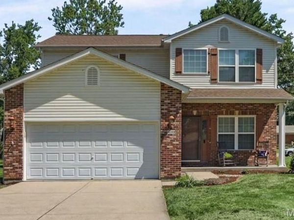 410 E Jefferson Street, O'Fallon, IL 62269
