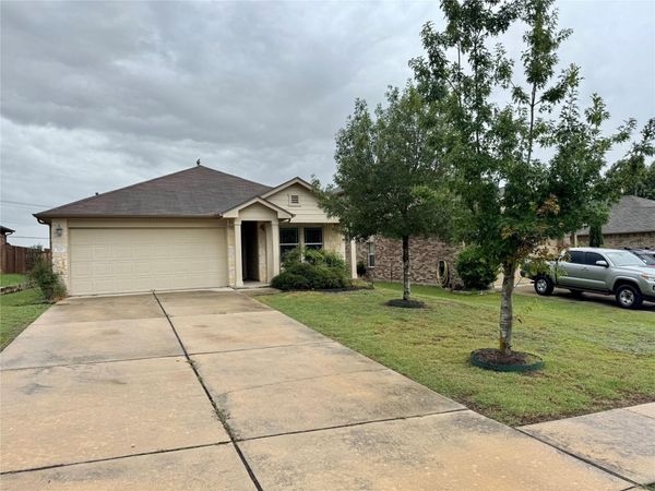 120 Chickadee CV, Kyle, TX 78640