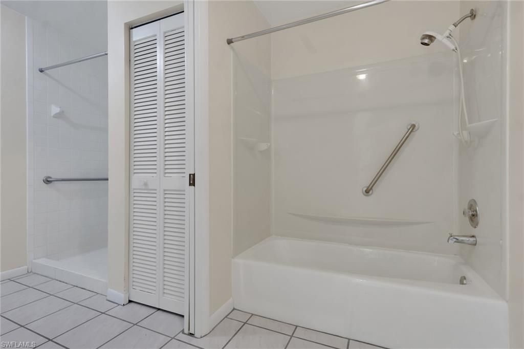 1833 Courtyard Way, Unit 106, Naples, FL 34112 Photo