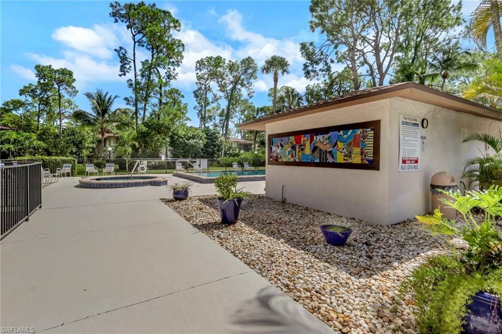 1833 Courtyard Way, Unit 106, Naples, FL 34112 Photo
