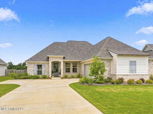 432 Baleigh Way, Canton, MS 39046