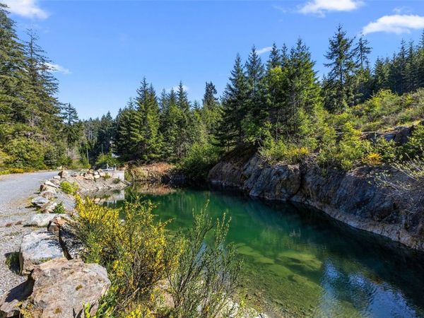 Lot 1 Trail Way, Malahat, BC V8H 2J1