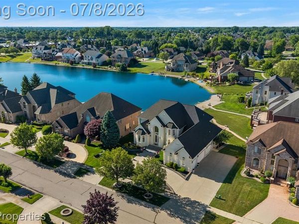 12984 Azure Drive, Shelby Twp, MI 48315