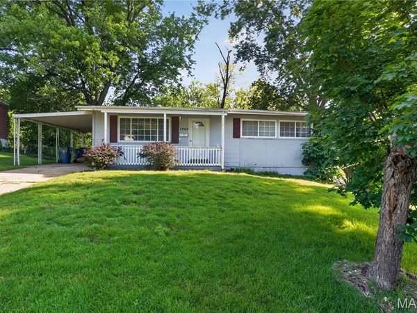 1723 Keelen Drive , St Louis, MO 63136