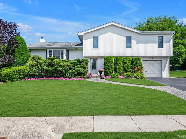 36 Sullivan Drive , Jericho, NY 11753