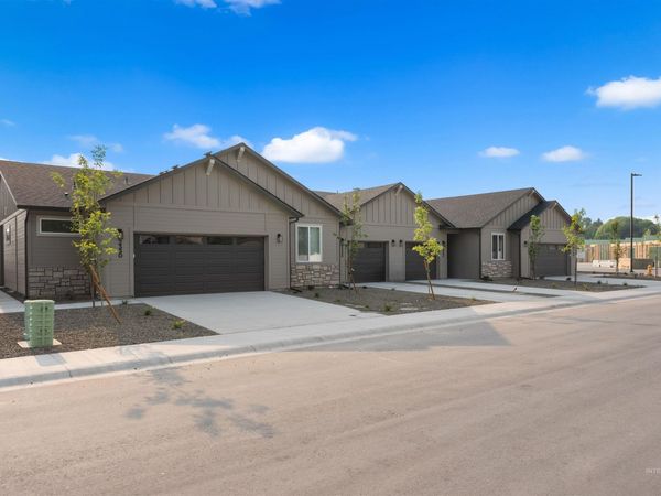 2330 S Bayne Lane, Nampa, ID 83686