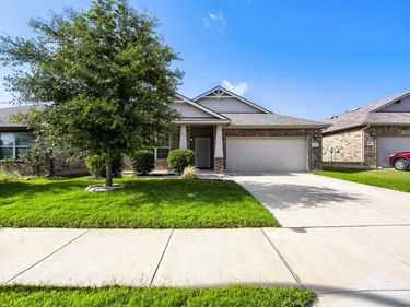 6225 Topsail Drive, Fort Worth, TX 76179