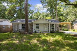 126 Hope Drive photo 4