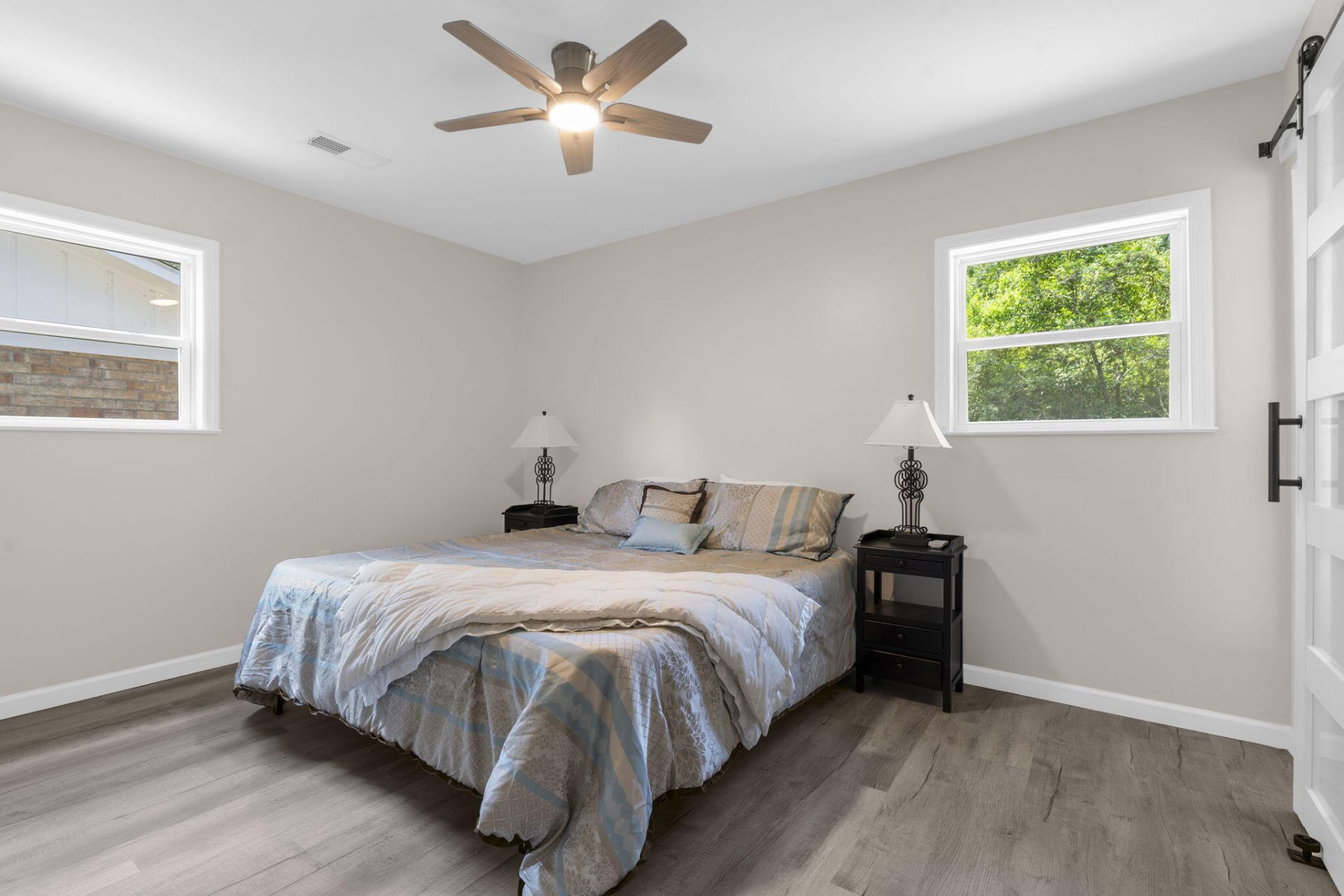 126 Hope Drive Photo 21