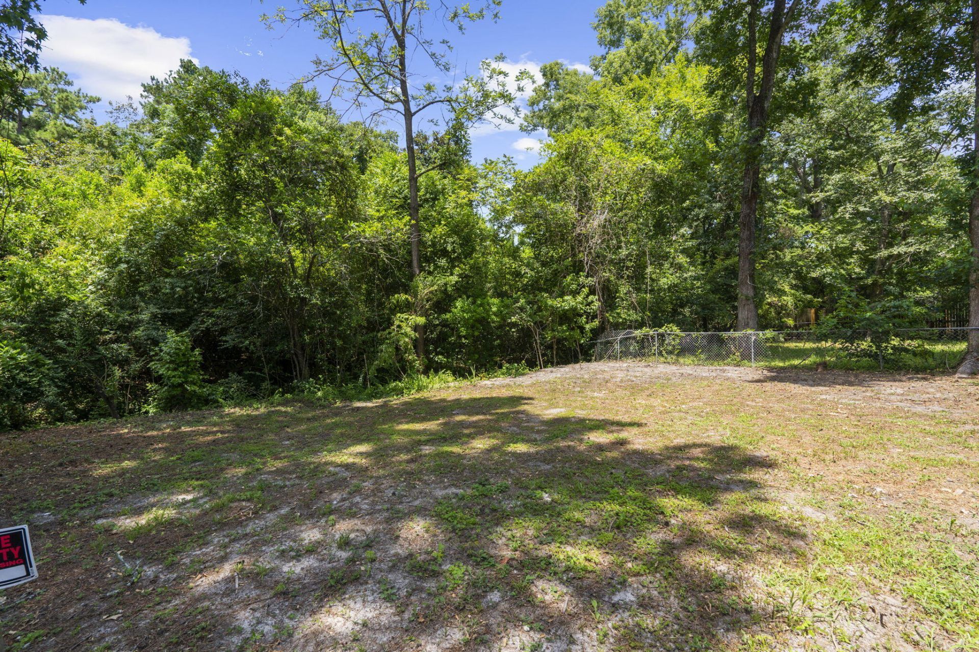 126 Hope Drive Photo 31