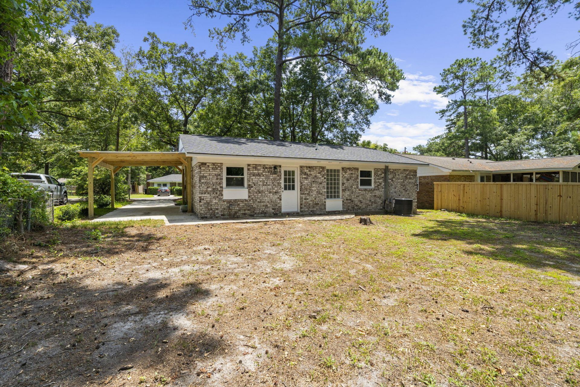 126 Hope Drive Photo 34