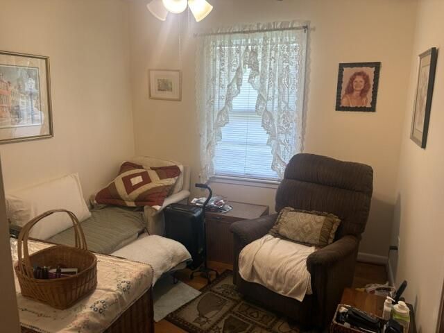 201 Clarine Drive Photo 16
