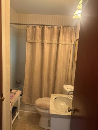 201 Clarine Drive Photo 18