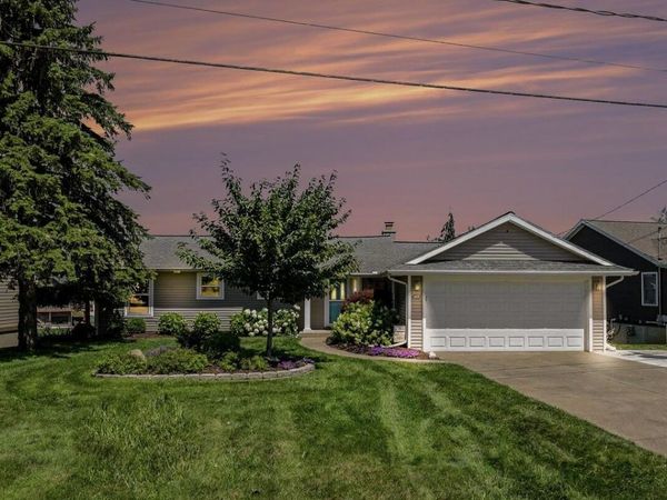 10660 Glendalough Lane, Cement City, MI 49233
