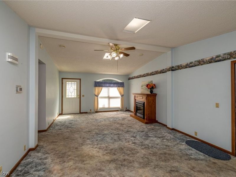 12 Jessica Lane, Olmsted Township, OH 44138 Photo 10