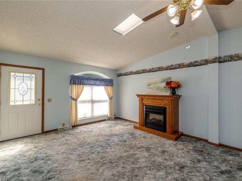 12 Jessica Lane, Olmsted Township, OH 44138 Photo 11