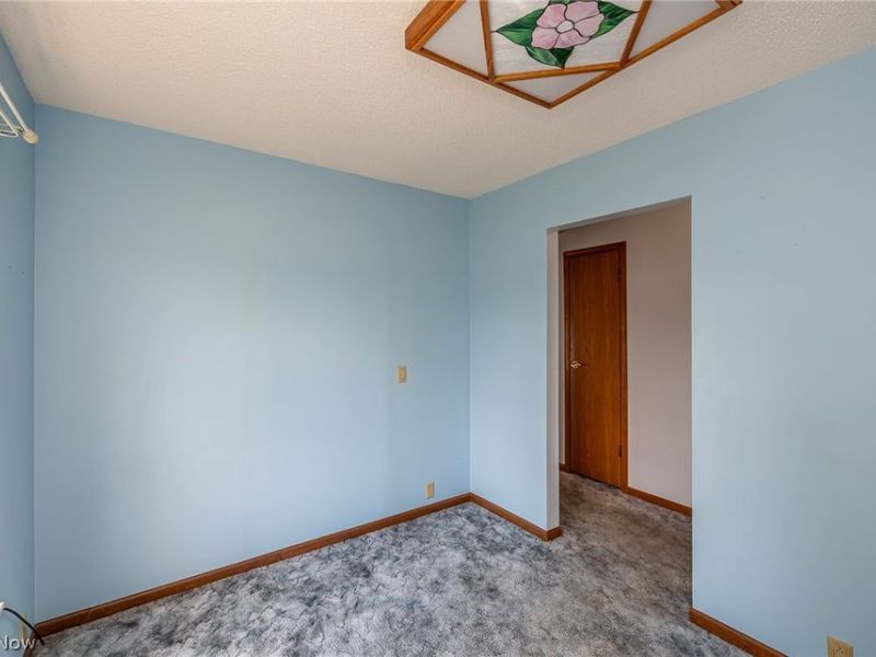 12 Jessica Lane, Olmsted Township, OH 44138 Photo 15