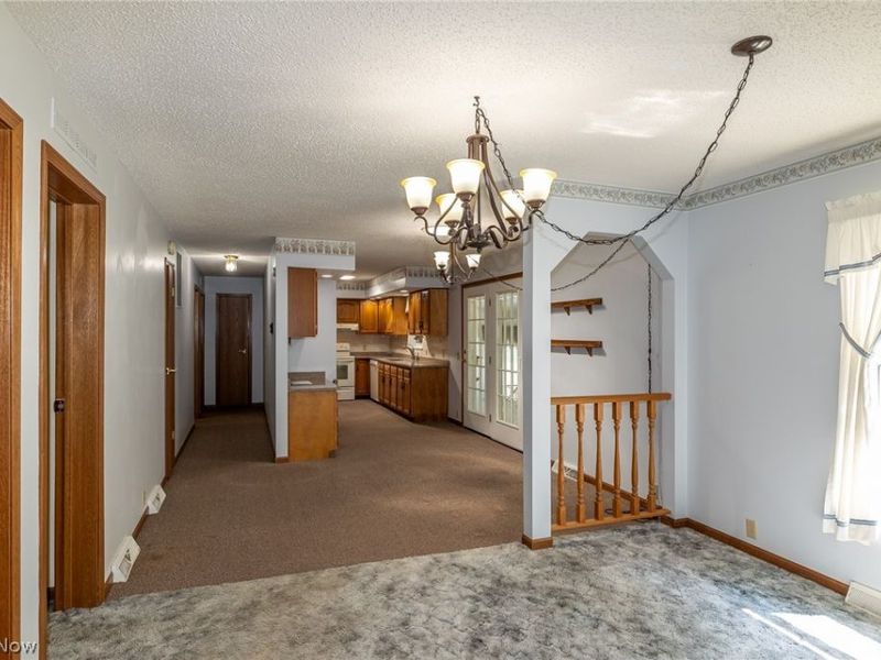 12 Jessica Lane, Olmsted Township, OH 44138 Photo 16