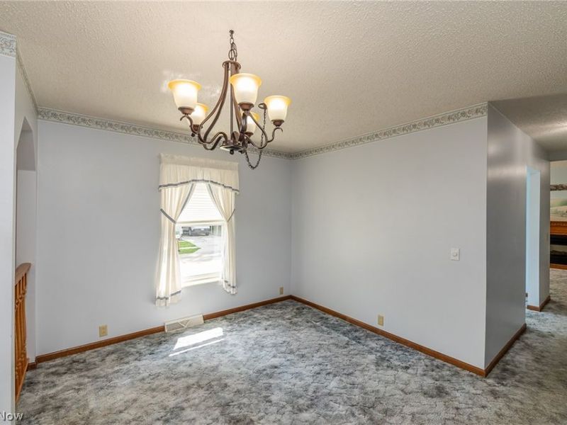 12 Jessica Lane, Olmsted Township, OH 44138 Photo 17