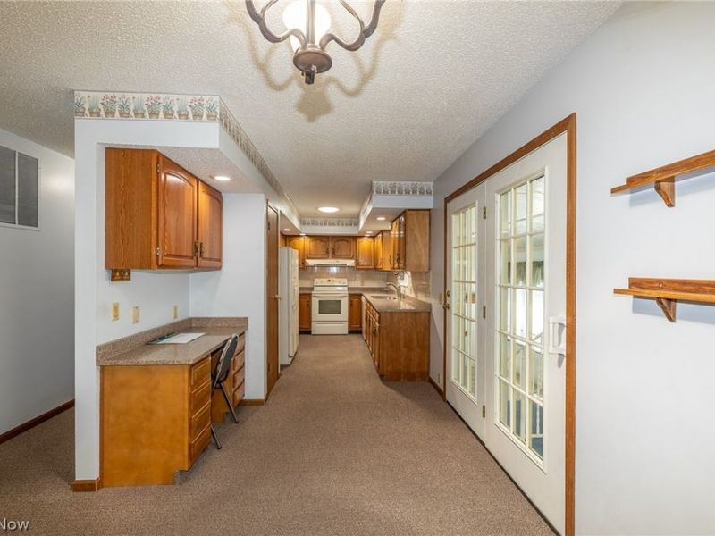 12 Jessica Lane, Olmsted Township, OH 44138 Photo 18