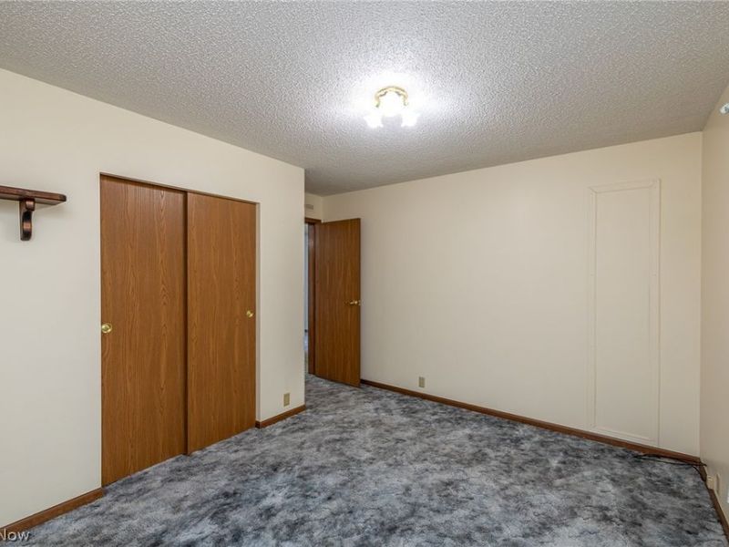 12 Jessica Lane, Olmsted Township, OH 44138 Photo 28