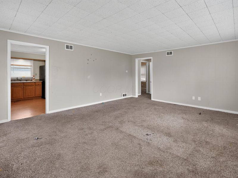 2945 Azelda Street , Columbus, OH 43224 Photo 9