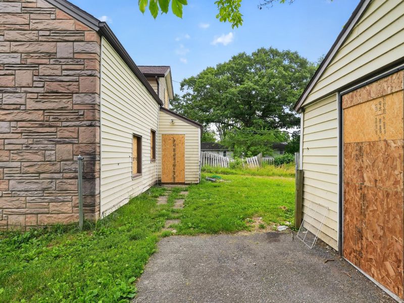 2025 Aberdeen Avenue , Columbus, OH 43211 Photo 17