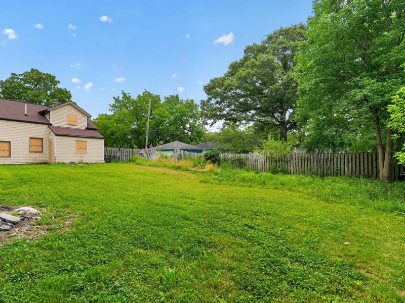 2025 Aberdeen Avenue, Columbus, OH 43211 Photo 3
