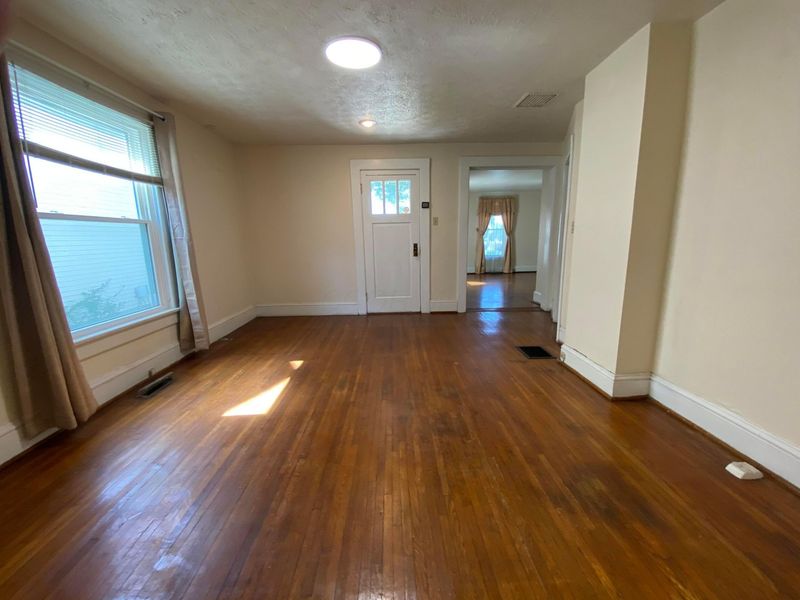 281 E Central Avenue , Delaware, OH 43015 Photo 17