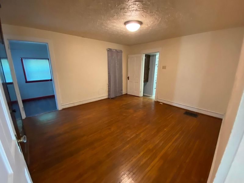 281 E Central Avenue , Delaware, OH 43015 Photo 24