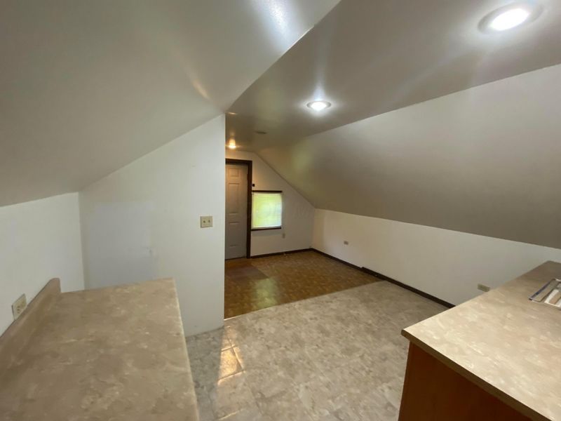 281 E Central Avenue , Delaware, OH 43015 Photo 32
