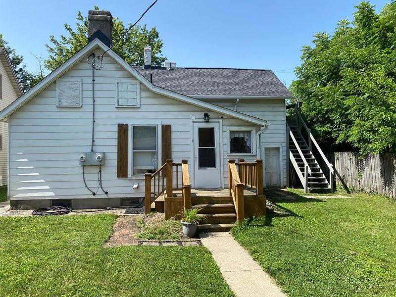 281 E Central Avenue , Delaware, OH 43015 Photo 4