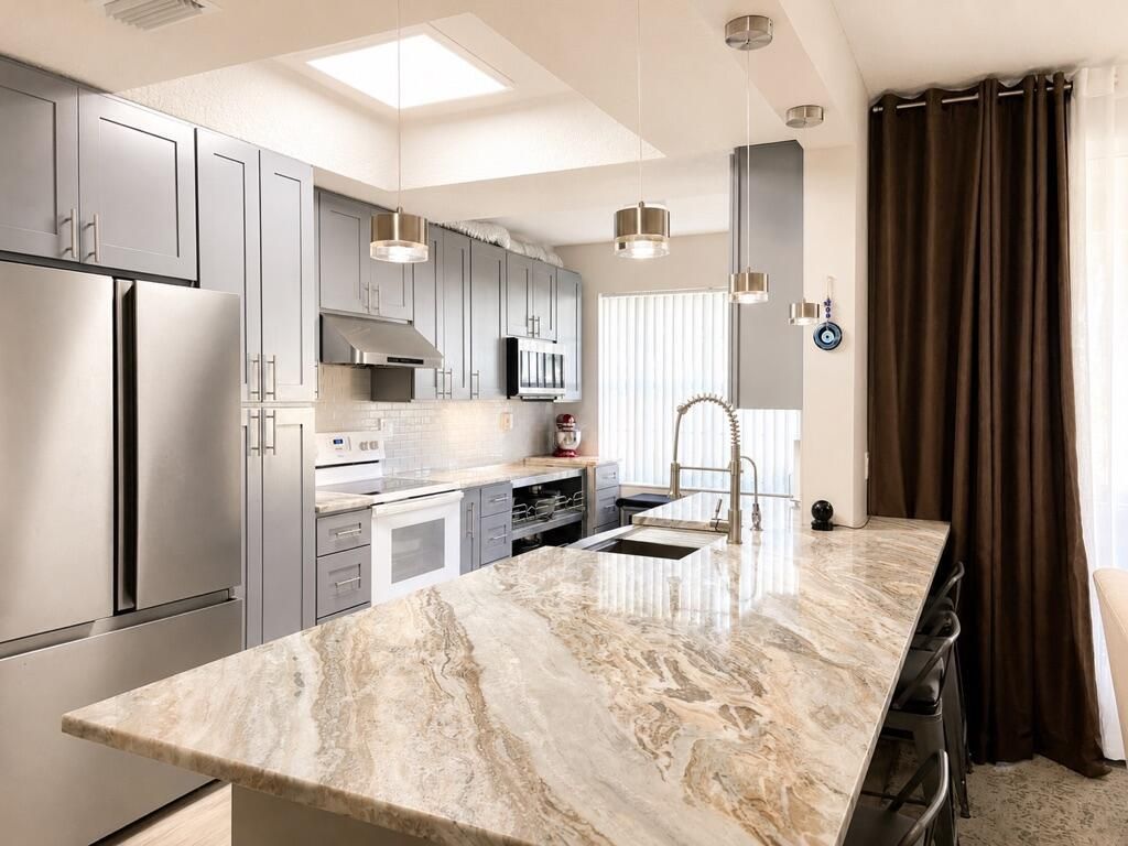 17050 Emile Street, Unit 2, Boca Raton, FL 33487 Photo
