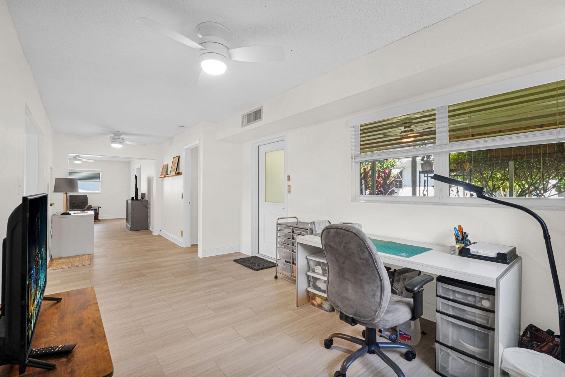 1050 NW 73rd Terrace, Margate, FL 33063 Photo