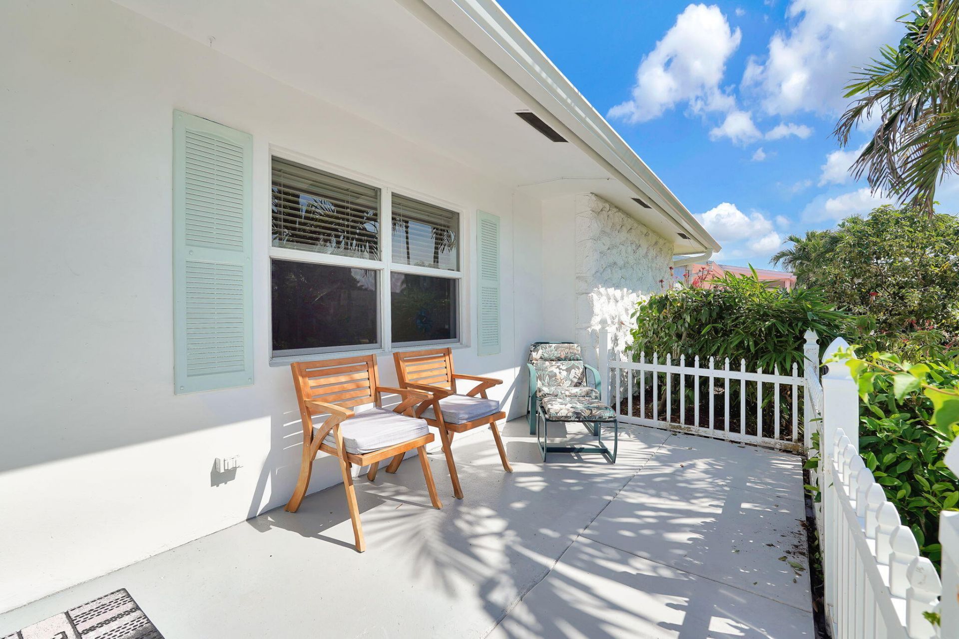 1050 NW 73rd Terrace, Margate, FL 33063 Photo