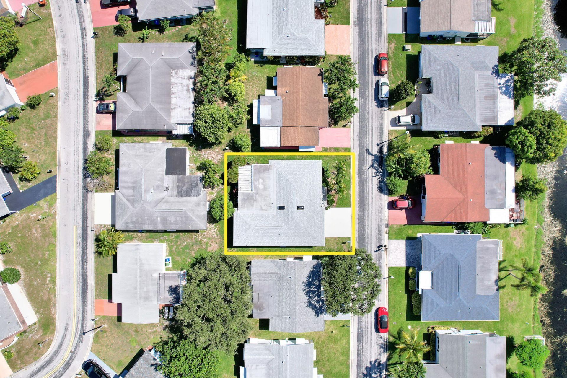 1050 NW 73rd Terrace, Margate, FL 33063 Photo