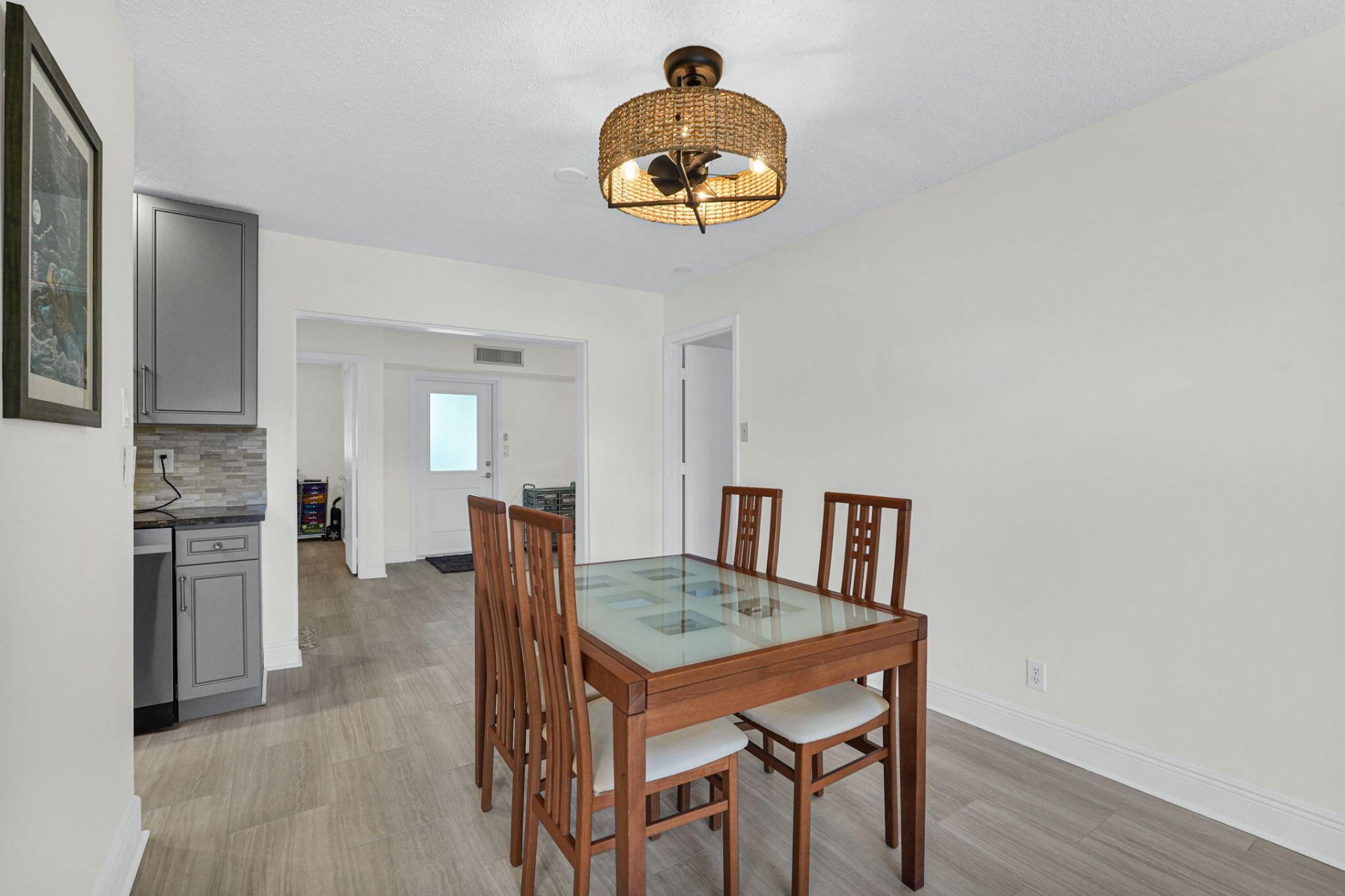 1050 NW 73rd Terrace, Margate, FL 33063 Photo