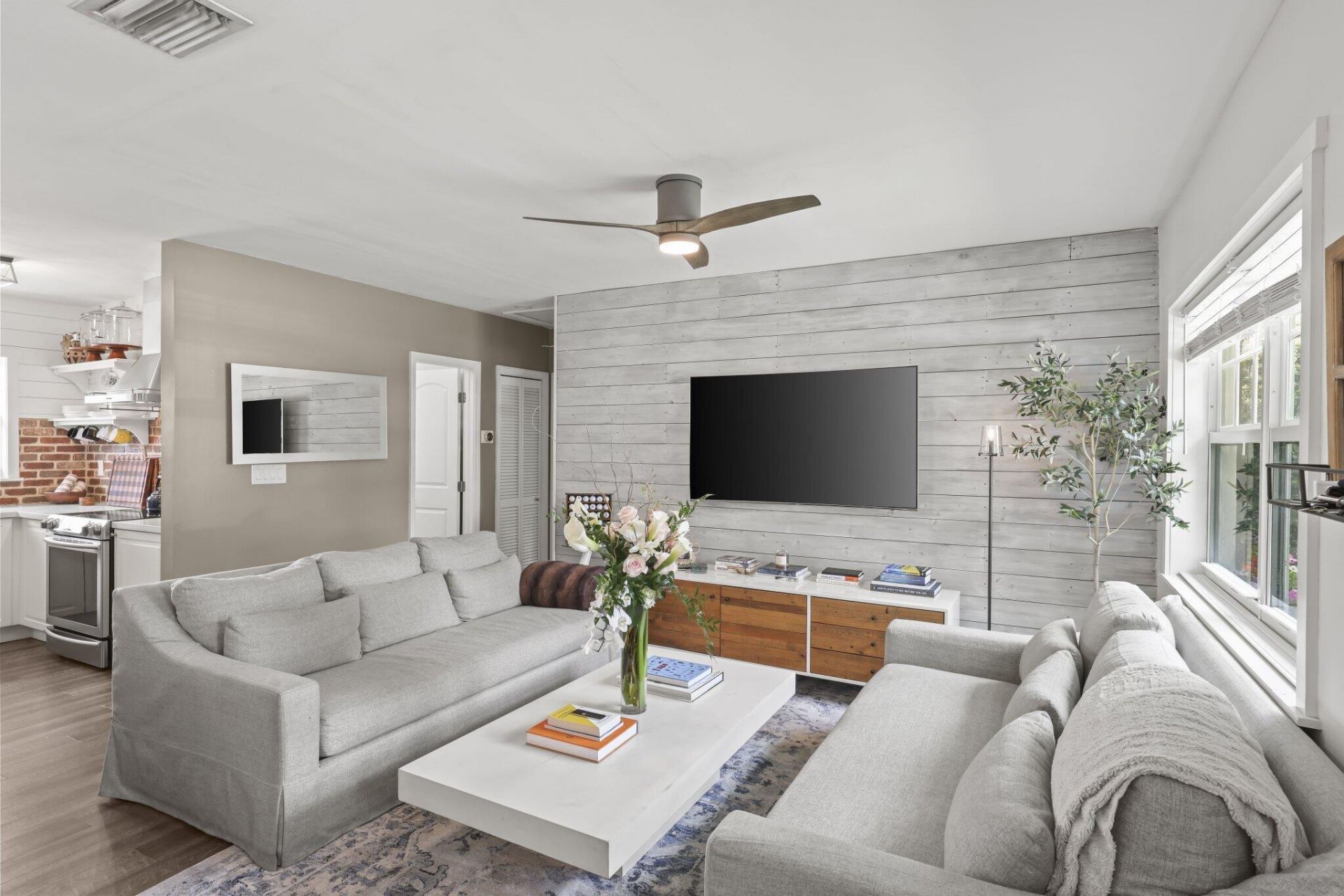 2205 W Pineridge Court, Delray Beach, FL 33444 Photo