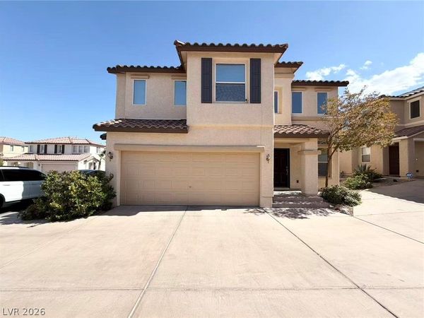 3925 Philomena Street , Las Vegas, NV 89129