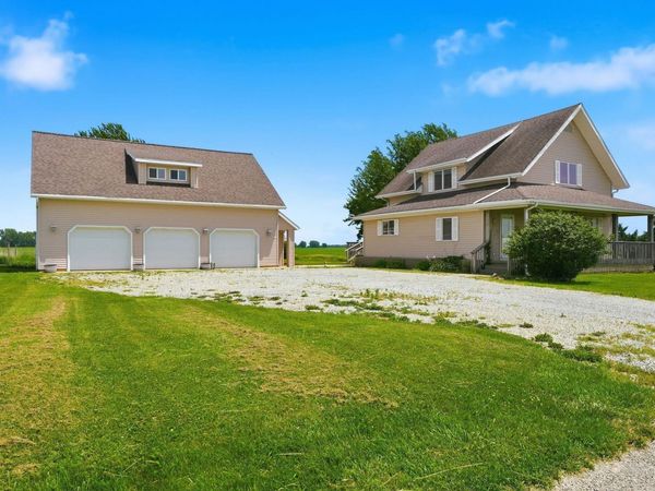 6756 St Rd 19 Road, Mentone, IN 46539