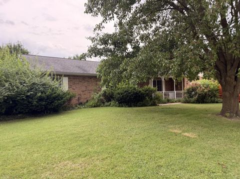 Main Photo