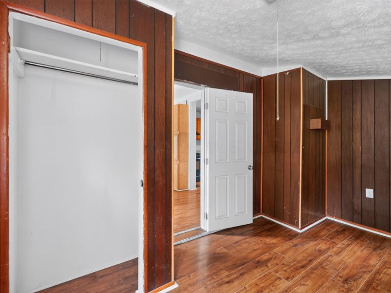 2614 Berrell Avenue , Columbus, OH 43211 Photo 10
