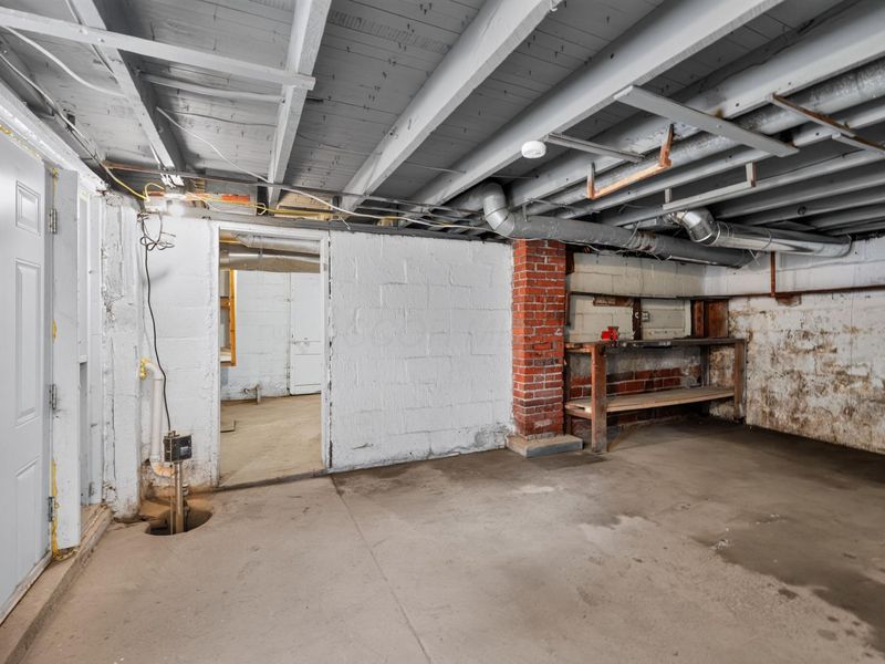 2614 Berrell Avenue , Columbus, OH 43211 Photo 18