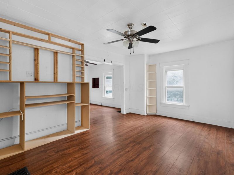 2614 Berrell Avenue , Columbus, OH 43211 Photo 3