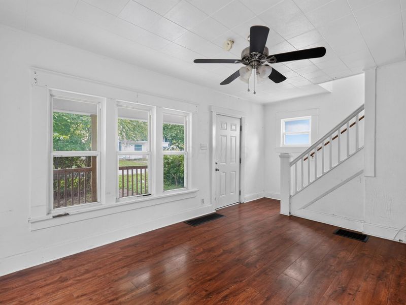 2614 Berrell Avenue , Columbus, OH 43211 Photo 4