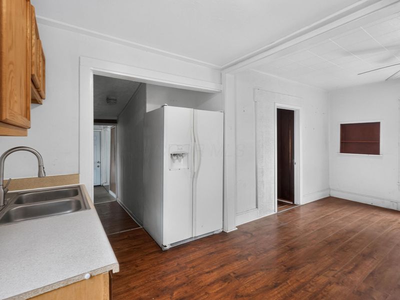 2614 Berrell Avenue , Columbus, OH 43211 Photo 7