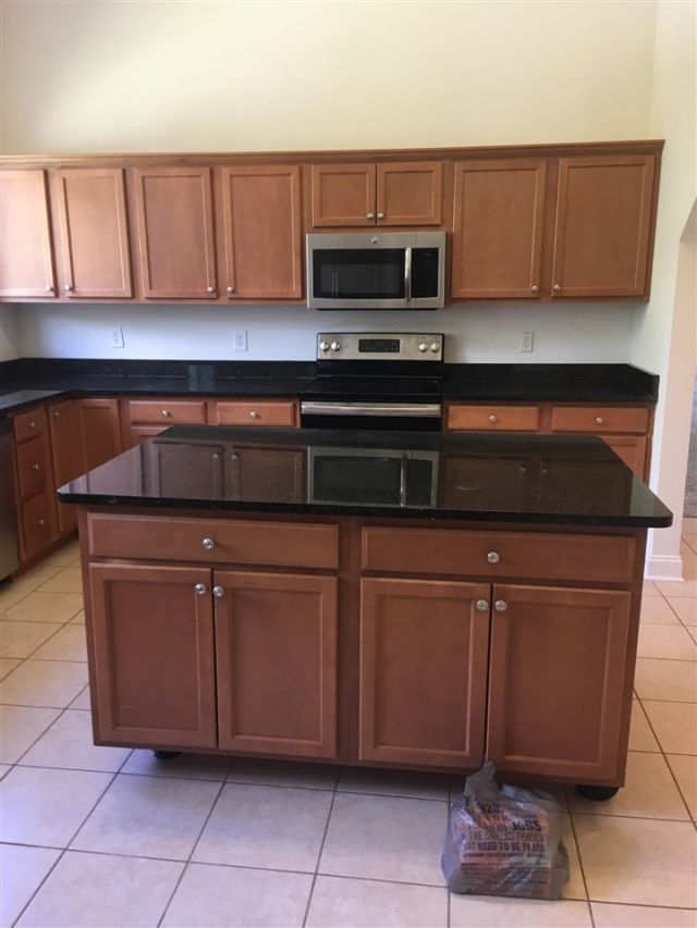 168 Villa Grande St.  Photo 10