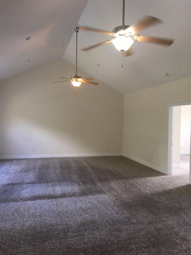 168 Villa Grande St.  Photo 8