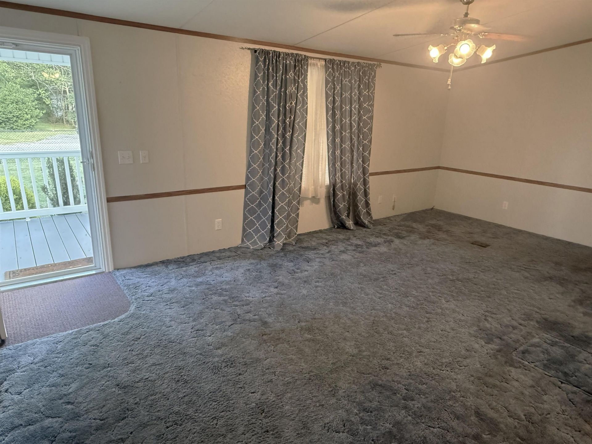 2109 N Church St.  Photo 7